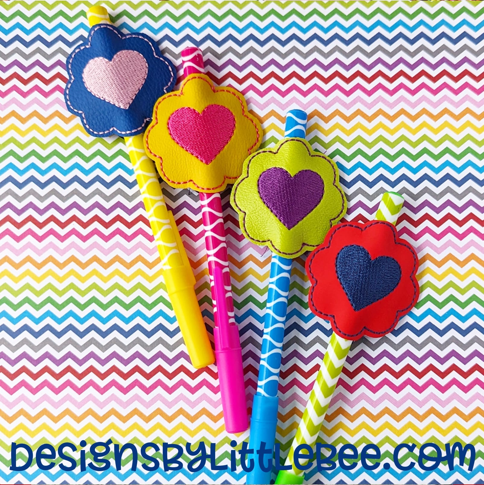 Scallop and Heart Feltie and Pen / Pencil Hugger Set - Designs by