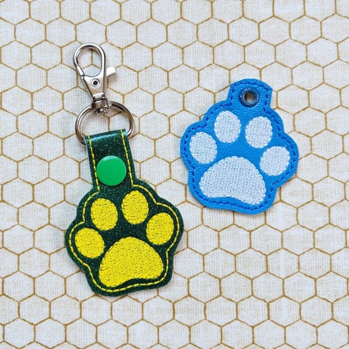 Paw Print Snap Tab & Eyelet Fob Set - March 2019