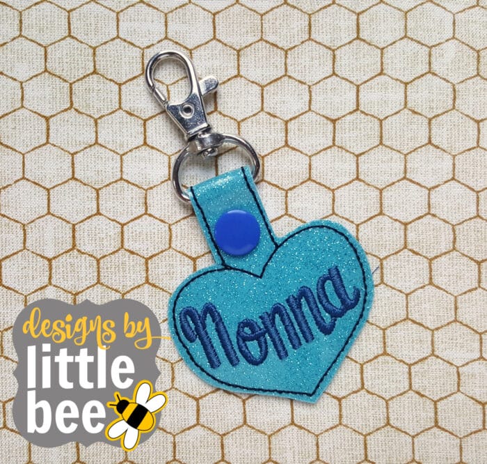 Nonna Name Heart Snap Tab