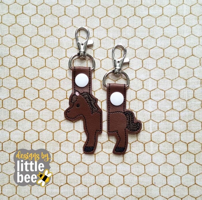 Horse Split Snap Tab Set 02 24 2017