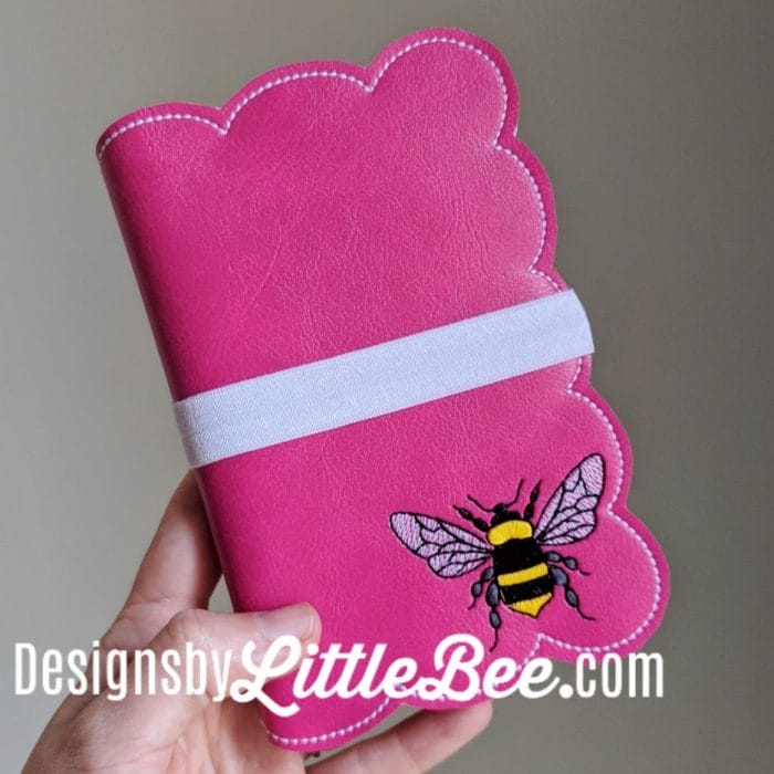 Scalloped Passport Holder *6x10 and UP ONLY* 03 16 2018 - Image 4
