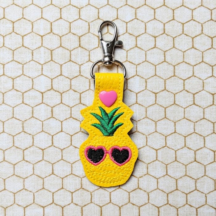Pineapple with Sunglasses Snap Tab - September 2018