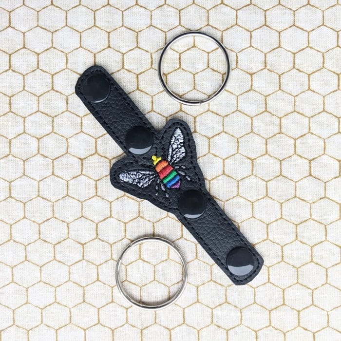 Rainbow Bee Double End Snap Tab