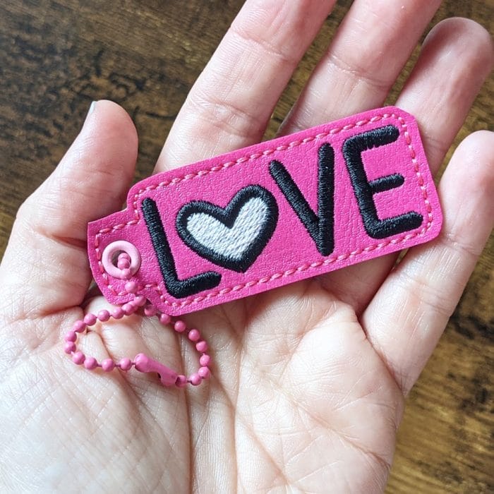 Love Word Snap Tab & Eyelet Key Fob Set - Image 2