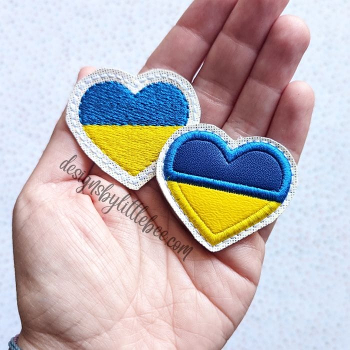 Two Color Heart Feltie