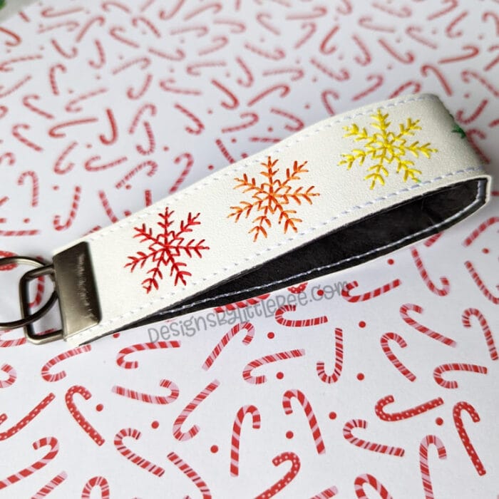 Snowflakes ITH Wristlet in 4 Sizes - Image 2