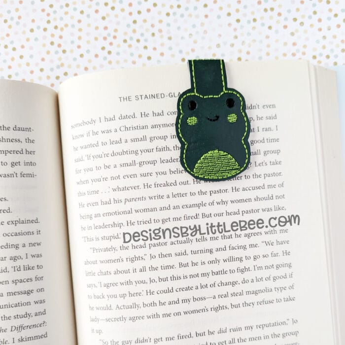 Pudgy Frog Foldover Magnetic Bookmark