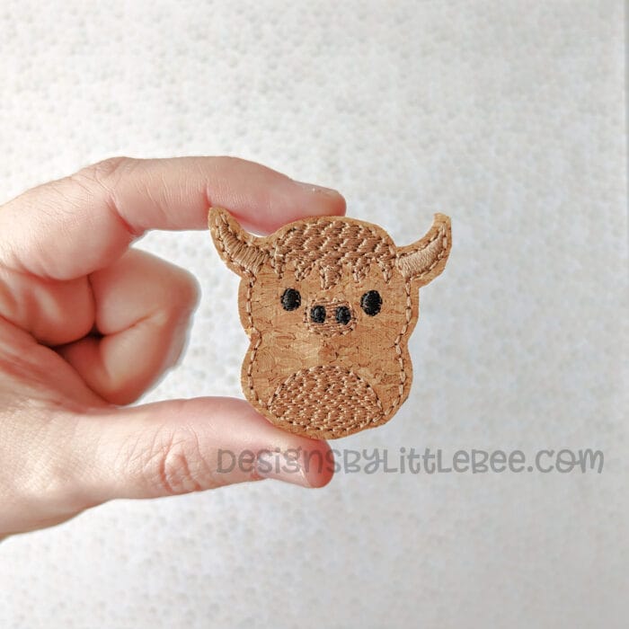 Pudgy Highland Cow Feltie