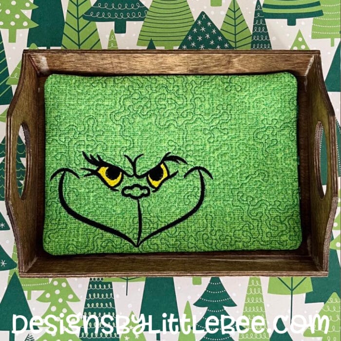 Grinch Mug Rug