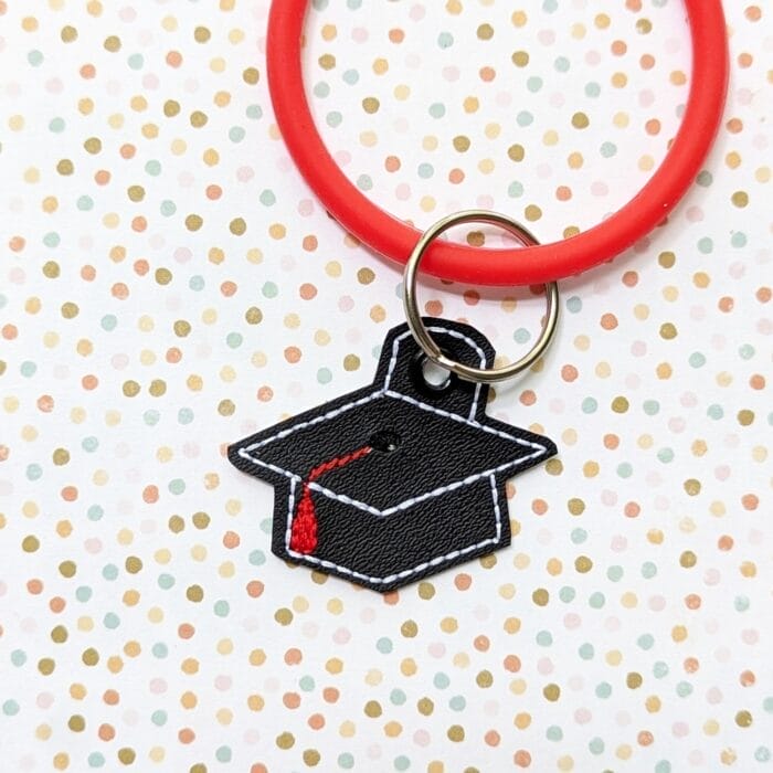 Grad Cap Snap Tab & Eyelet Key Fob