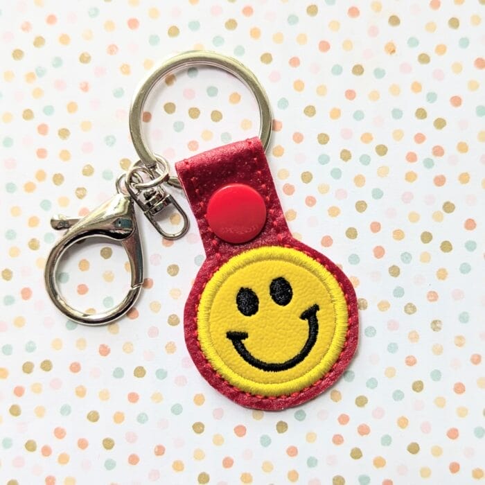 Smile Snap Tab & Eyelet Key Fob